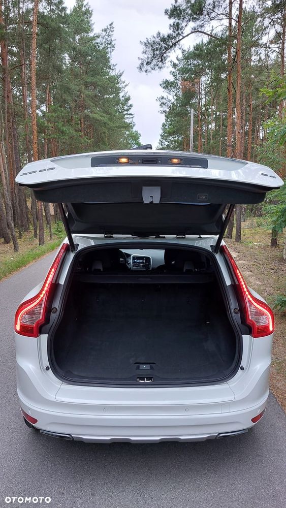 Volvo XC 60 D4 Drive-E Momentum - 11