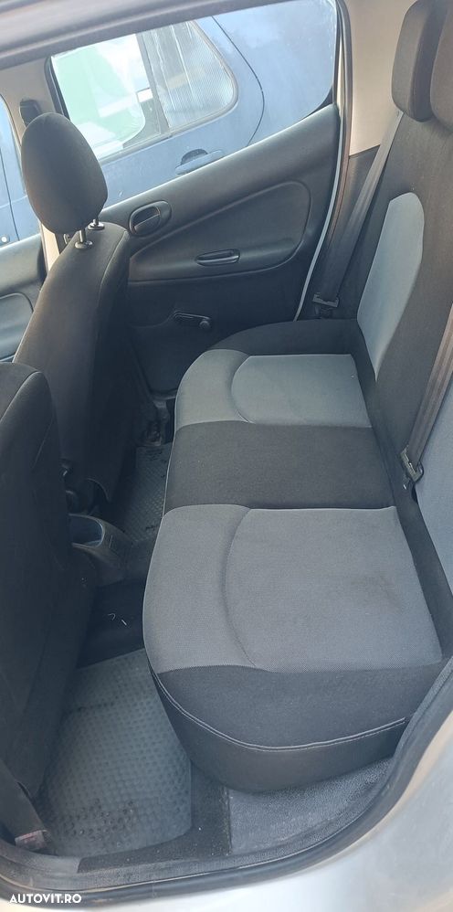 Peugeot 206 - 2