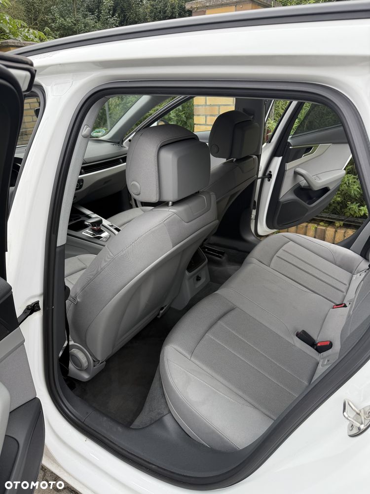 Audi A4 Avant 2.0 TDI Design S tronic - 10