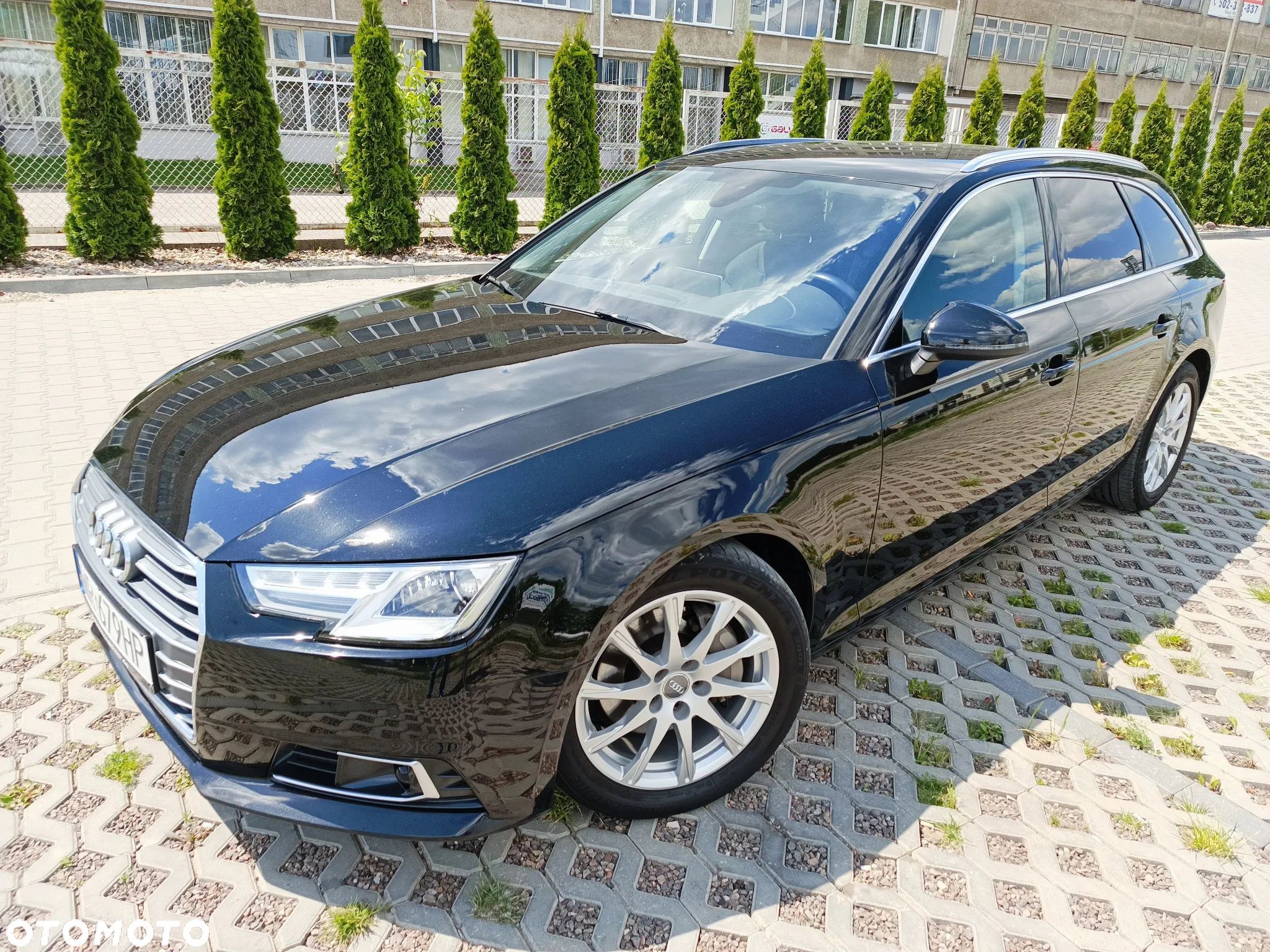 Audi A4 2.0 TDI Sport S tronic - 1