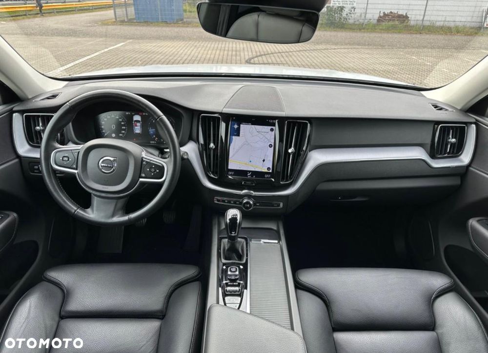 Volvo XC 60 D4 Drive-E Kinetic - 11