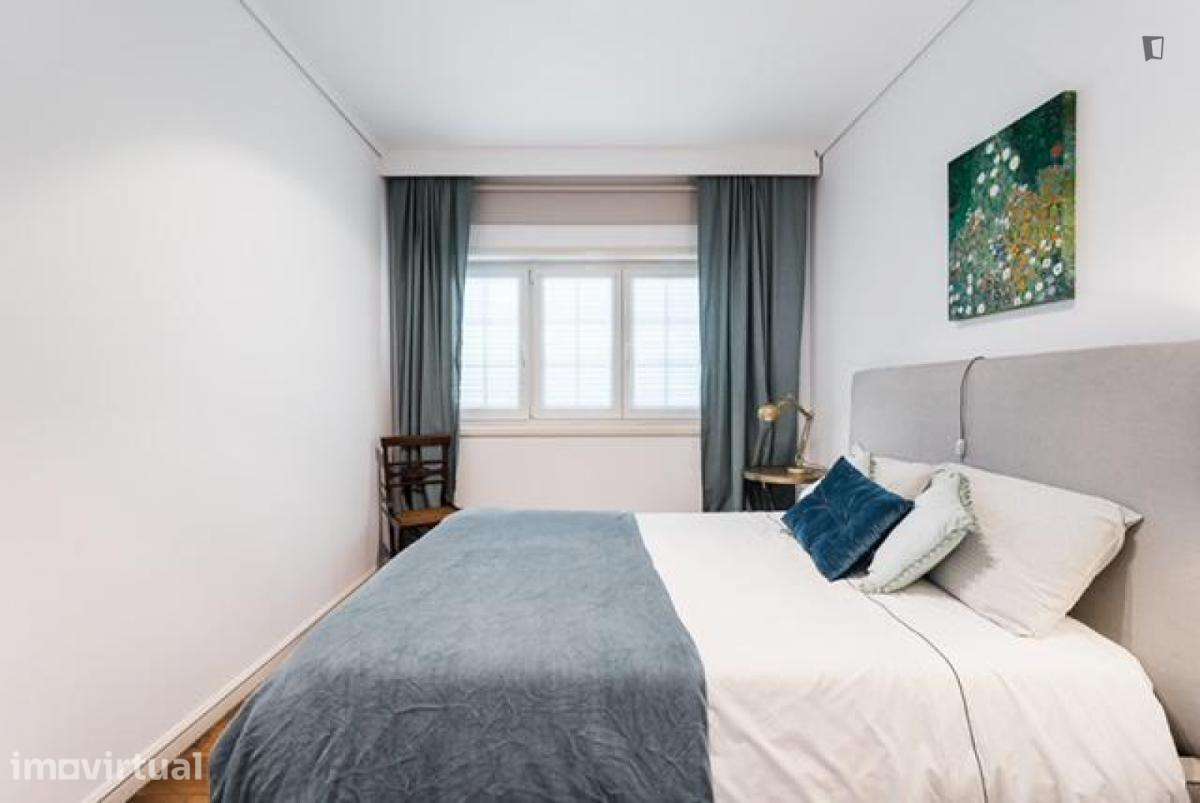 Quarto - localizado em Vila nova de gaia - Grande imagem: 4/27