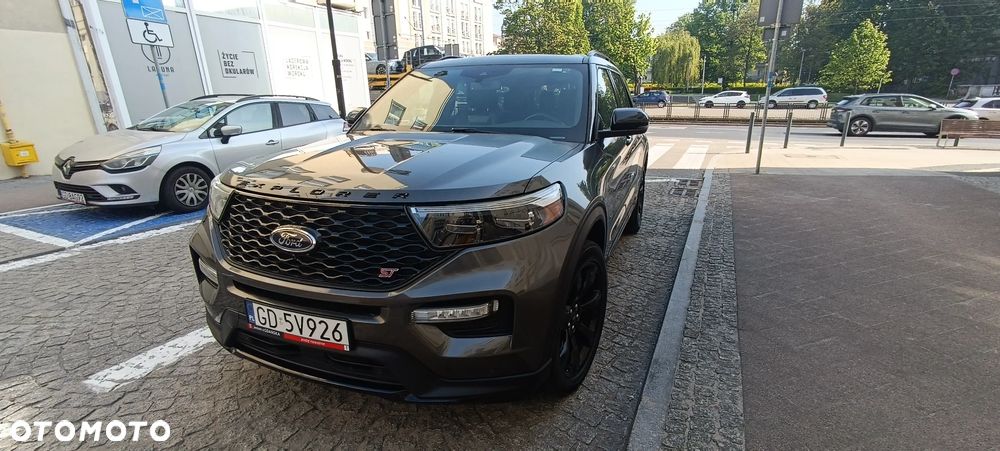 Ford Explorer - 8