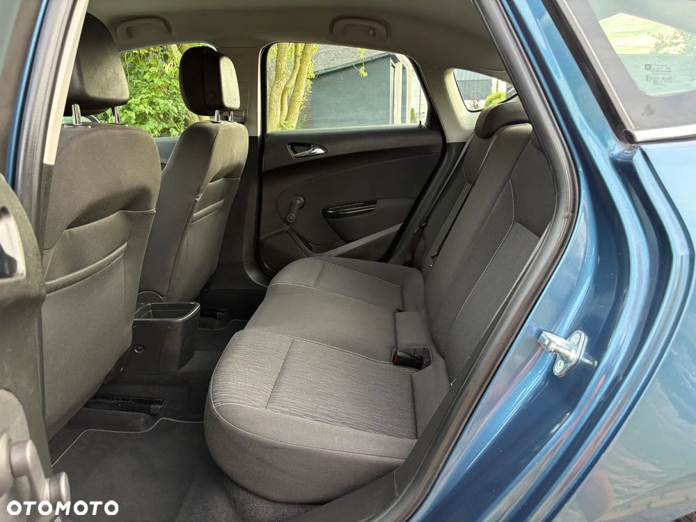 Opel Astra 1.4 Turbo Active - 20