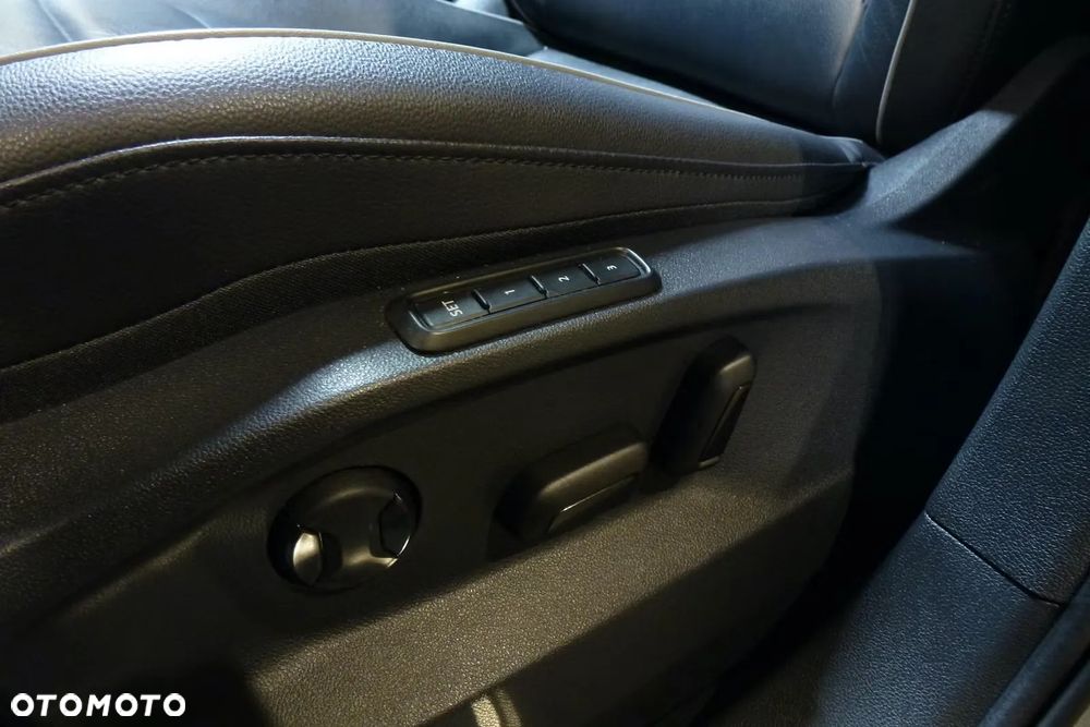 Volkswagen Tiguan 1.4 eHybrid Elegance DSG - 26