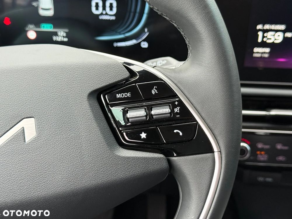 Kia Niro 1.6 GDI Hybrid M - 22