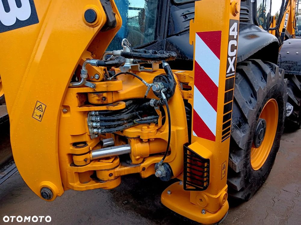 JCB 4CX Plus AEC - 5