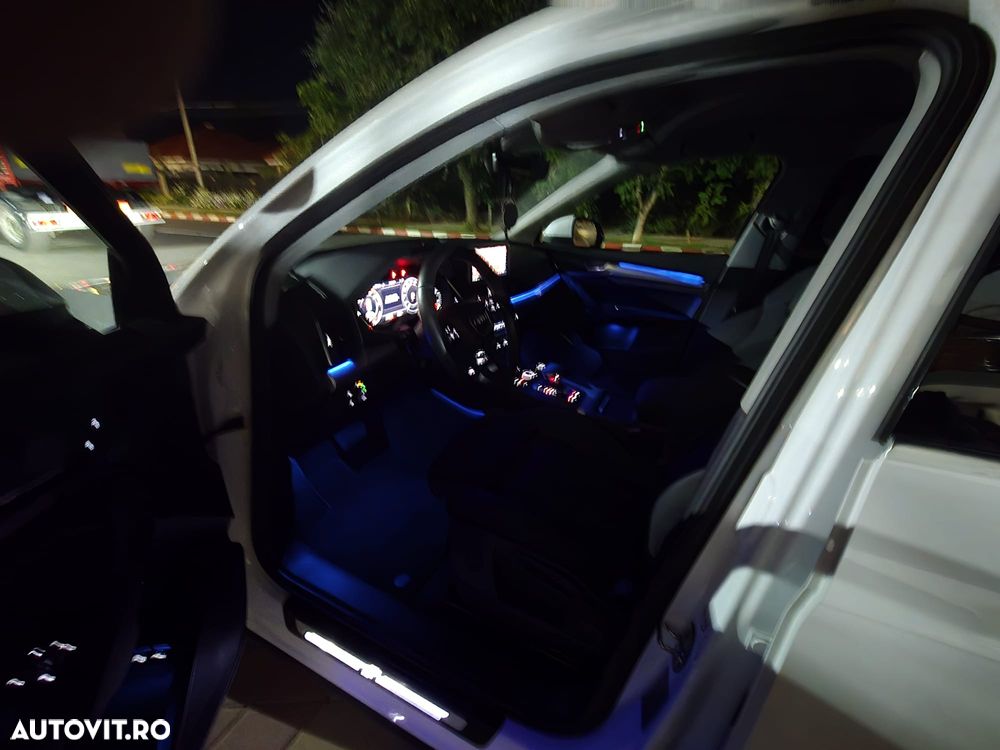 Audi Q5 50 TFSI e quattro S tronic sport - 2