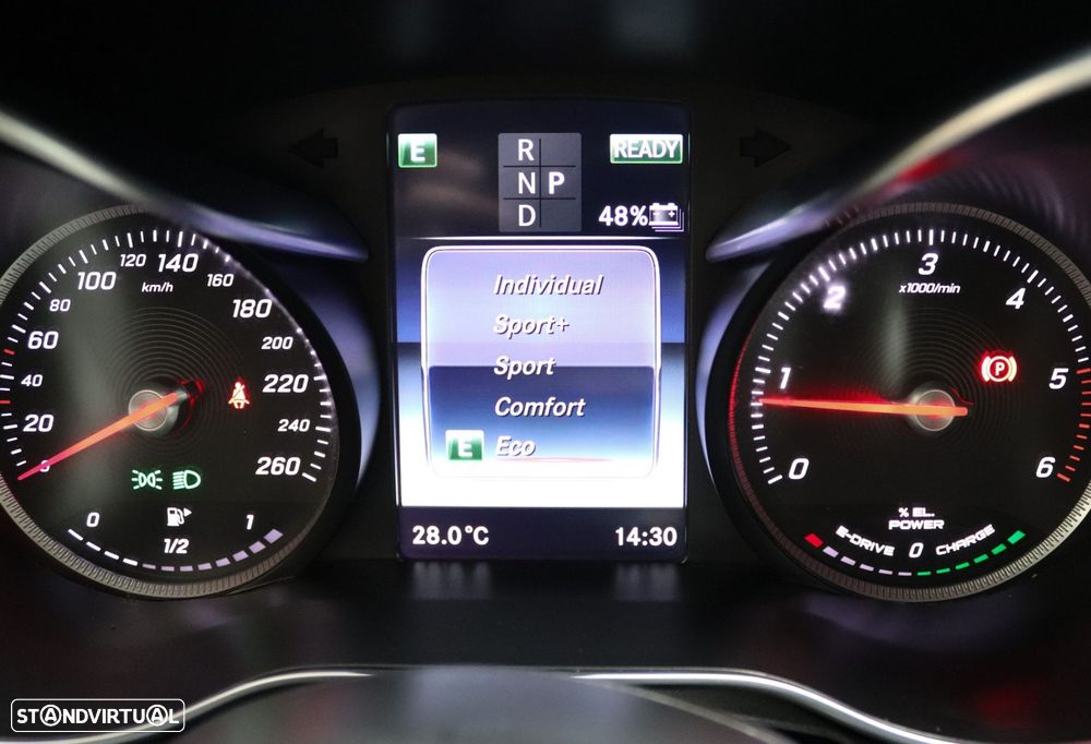 Mercedes-Benz C 300 de Avantgarde - 22