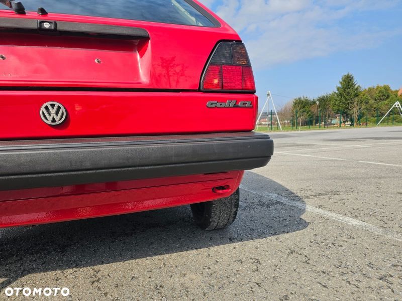 Volkswagen Golf 1.6 CL TD - 26