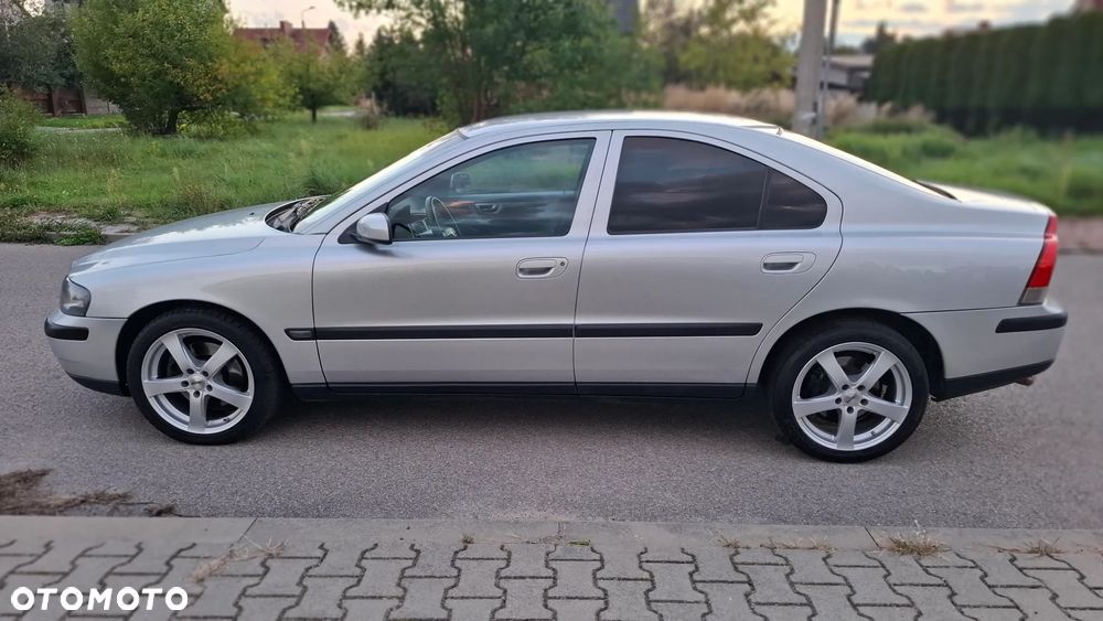 Volvo S60 2.4 Momentum - 11
