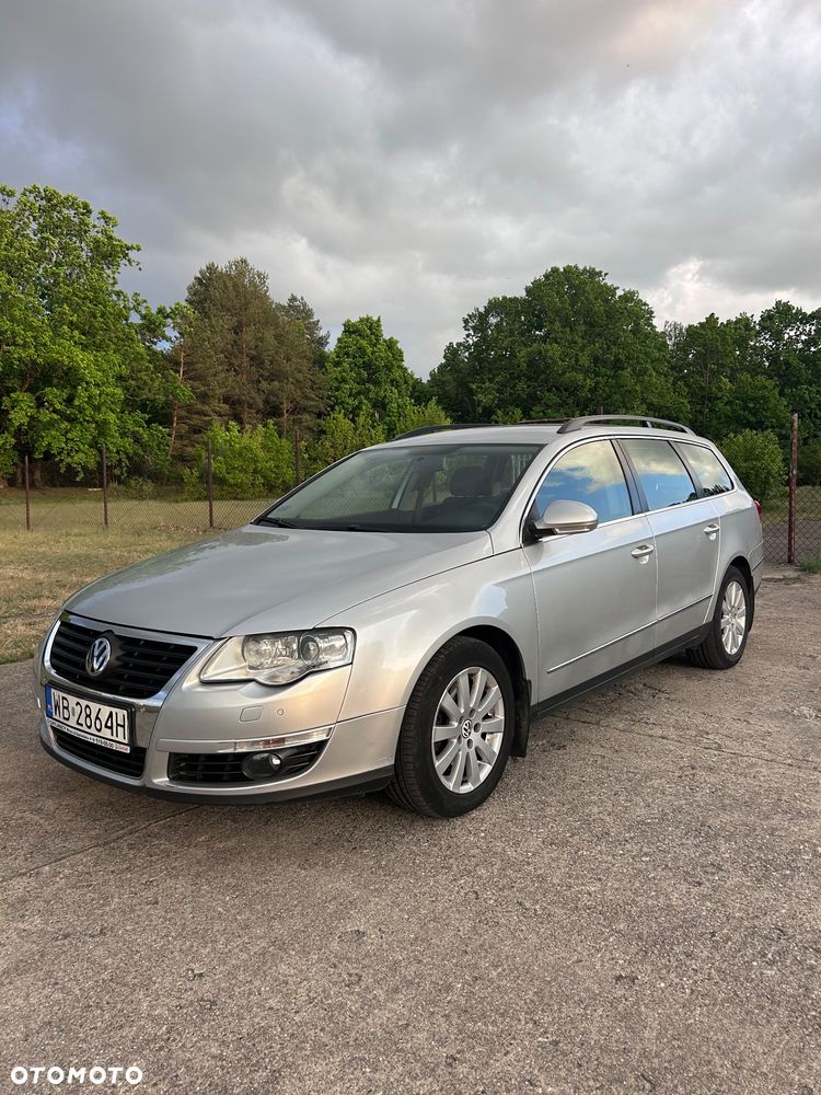 Volkswagen Passat 2.0 TDI Comfortline DSG - 3