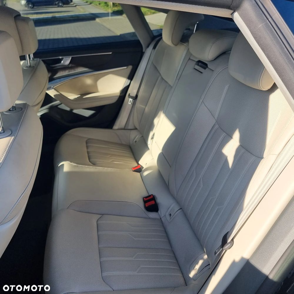 Audi A7 Sportback - 17