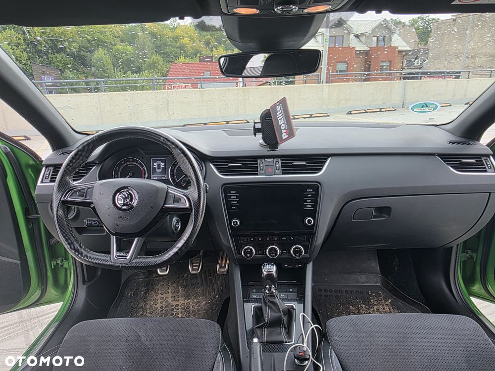 Skoda Octavia - 12
