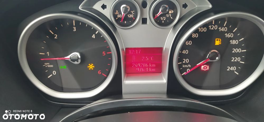 Ford Kuga 2.0 TDCi Trend - 13