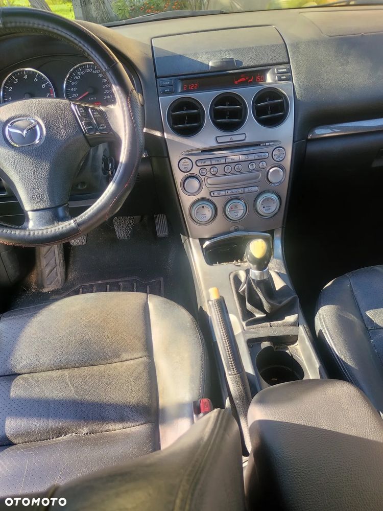 Mazda 6 2.0 16V Touring (deu lea) - 5