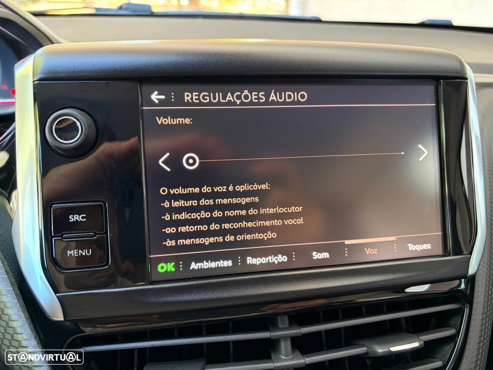 Peugeot 2008 1.2 PureTech GT Line - 35
