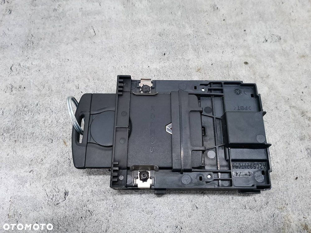 CZYTNIK KART RENAULT KOLEOS I 285F6JY00A  A2C5324760901 2.0 DCI - 3