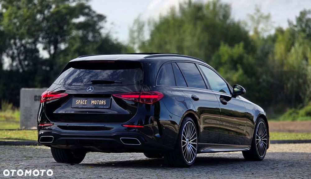 Mercedes-Benz Klasa C 220 d 4Matic T 9G-TRONIC AMG Line - 11
