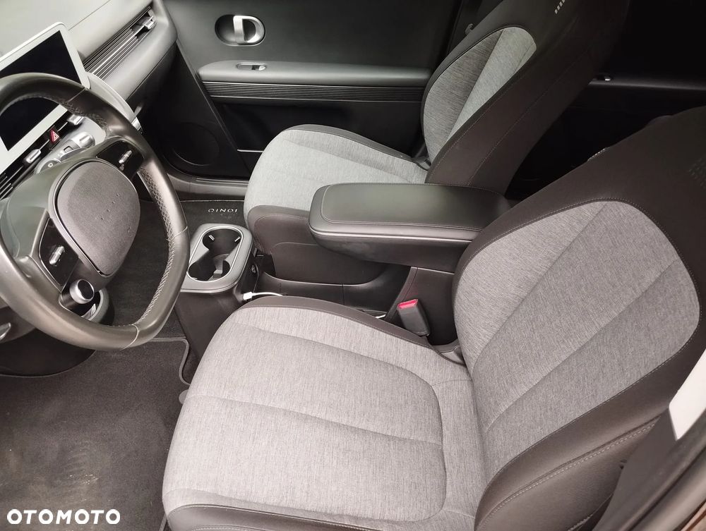 Hyundai IONIQ 5 - 12