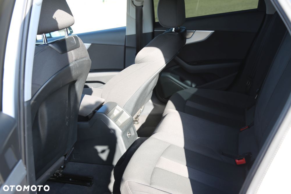 Audi A4 Avant 2.0 TDI S tronic - 19