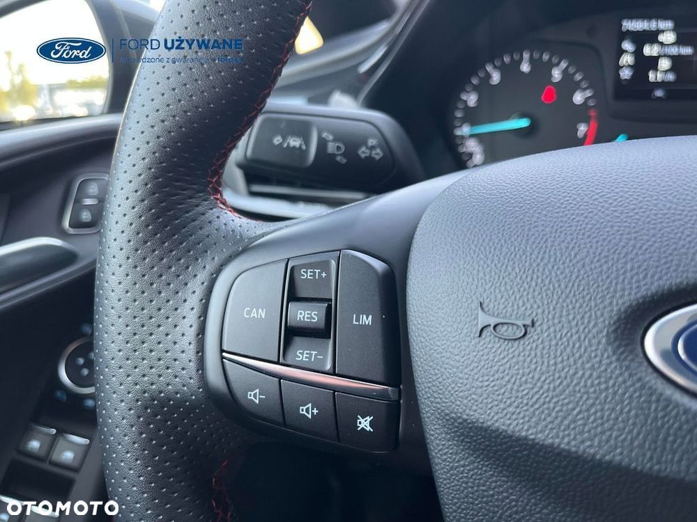 Ford Fiesta 1.0 EcoBoost S&S ST-LINE X - 19