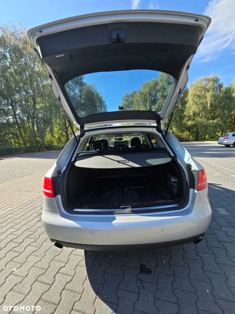 Audi A4 Avant - 11