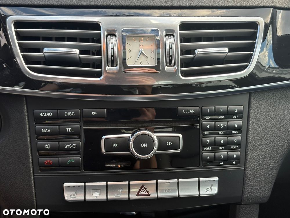 Mercedes-Benz Klasa E 350 7G-TRONIC Avantgarde - 23