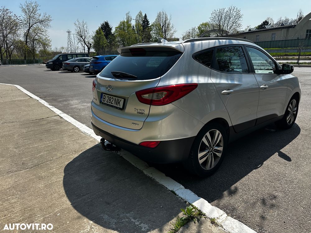 Hyundai ix35 2.0 CRDI 4WD Automatik Fifa World Cup Silver Edition - 6