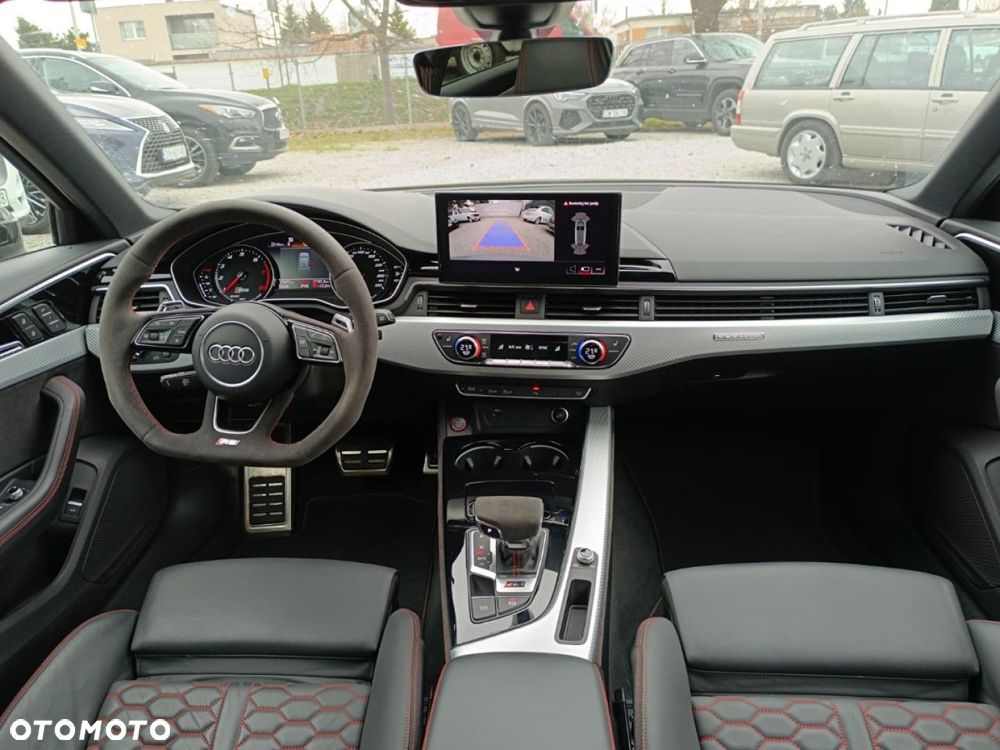 Audi RS4 Avant - 20
