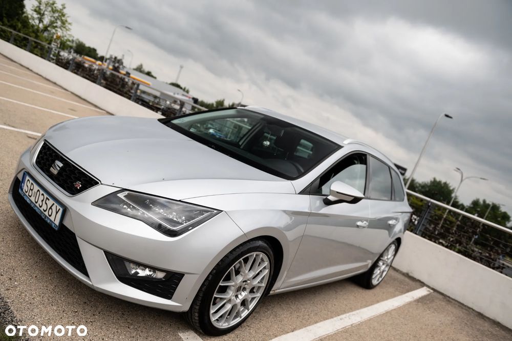 Seat Leon 2015 photo 5