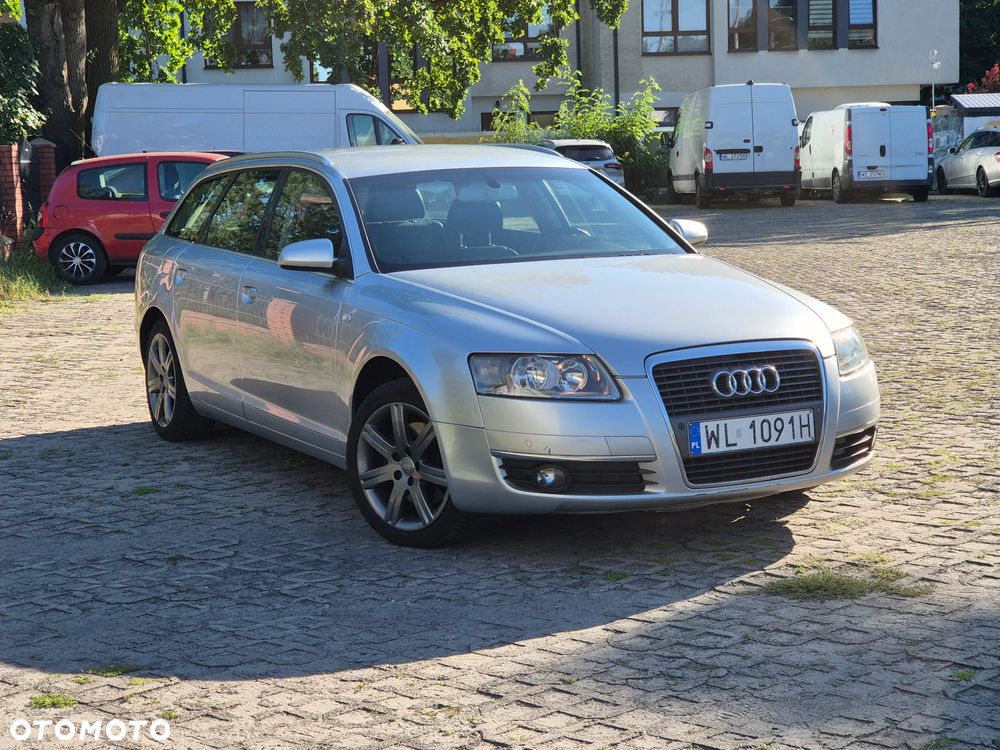 Audi A6 Avant - 1