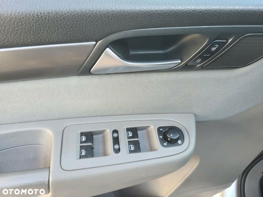 Seat Alhambra - 17