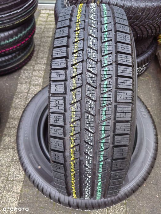 215/65R16 98T Pirelli Scorpion Ice i Snow opona pojedyncza zimowa - 1