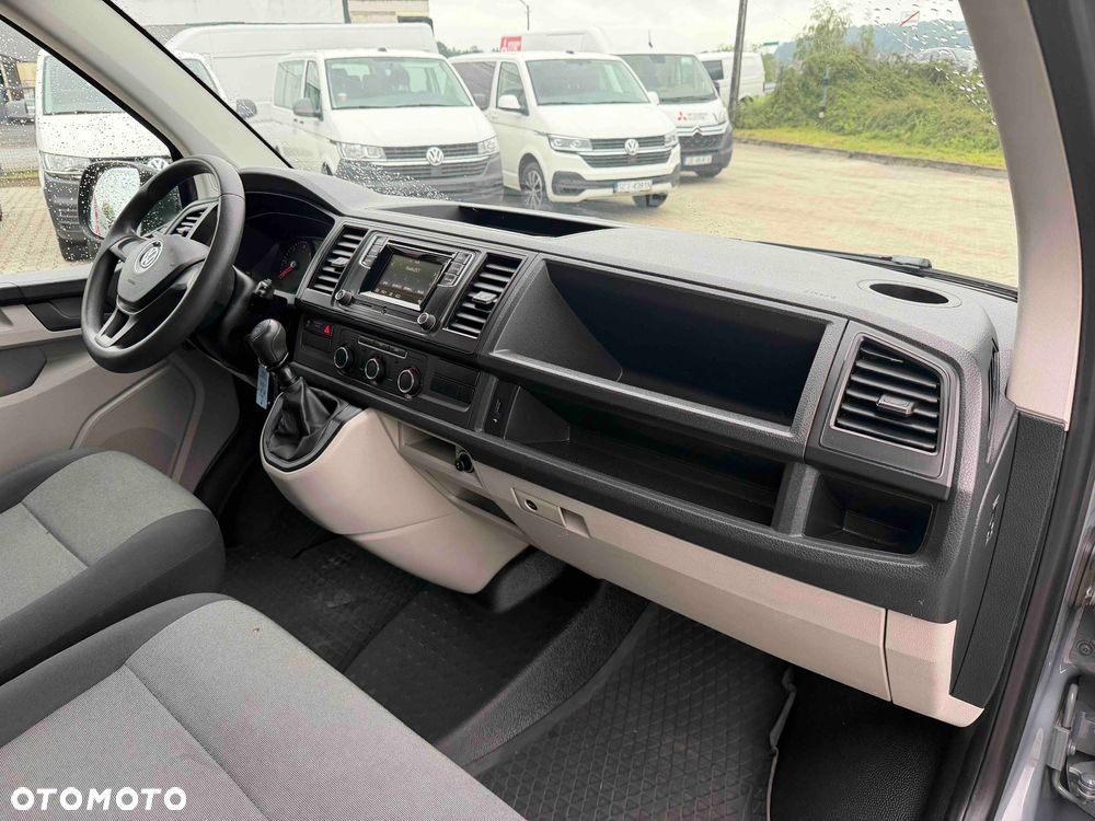 Volkswagen Transporter  T6 - 18