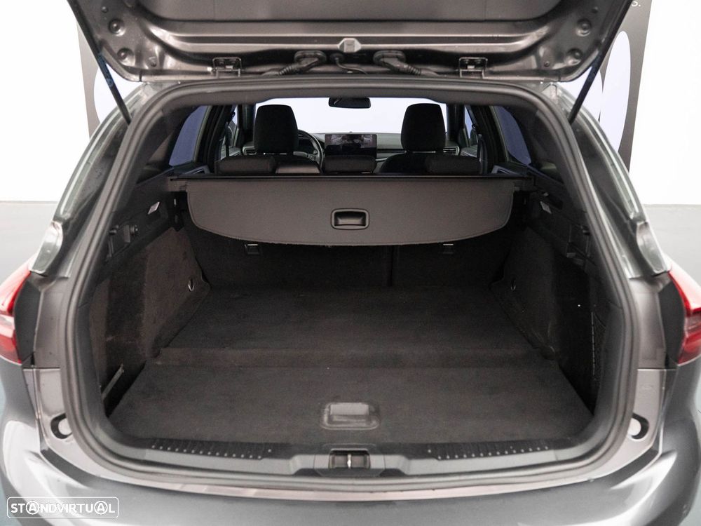 Ford Focus SW 1.0 EcoBoost MHEV ST-Line - 12