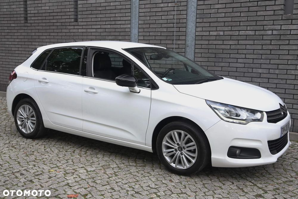 Citroën C4 BlueHDi 120 Stop&Start EAT6 Selection - 3