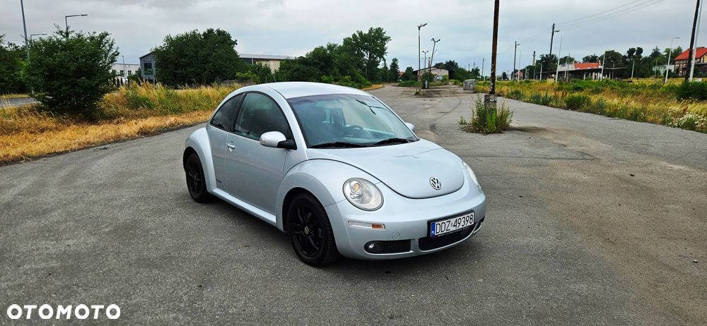 Volkswagen New Beetle 1.9 TDI DPF Freestyle - 9