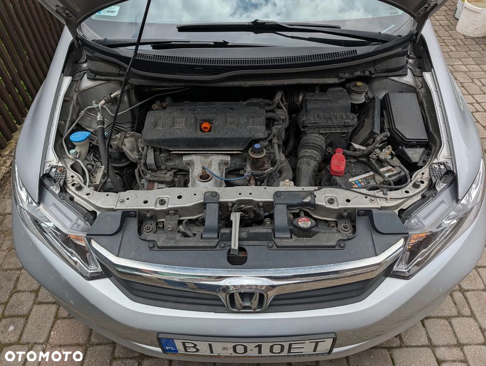 Honda Civic 1.8 Comfort - 23