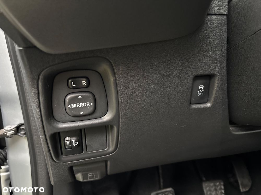 Toyota Aygo x-play - 31