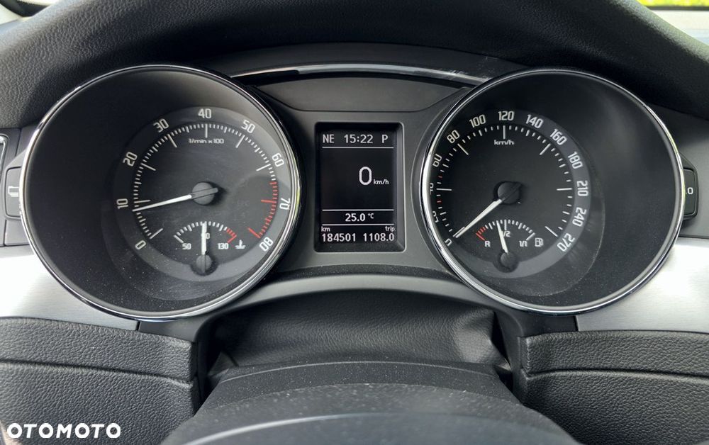 Skoda Superb 2.0 TSI Elegance DSG - 9