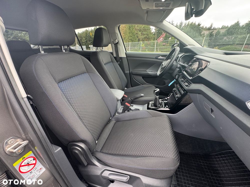 Volkswagen T-Cross - 27