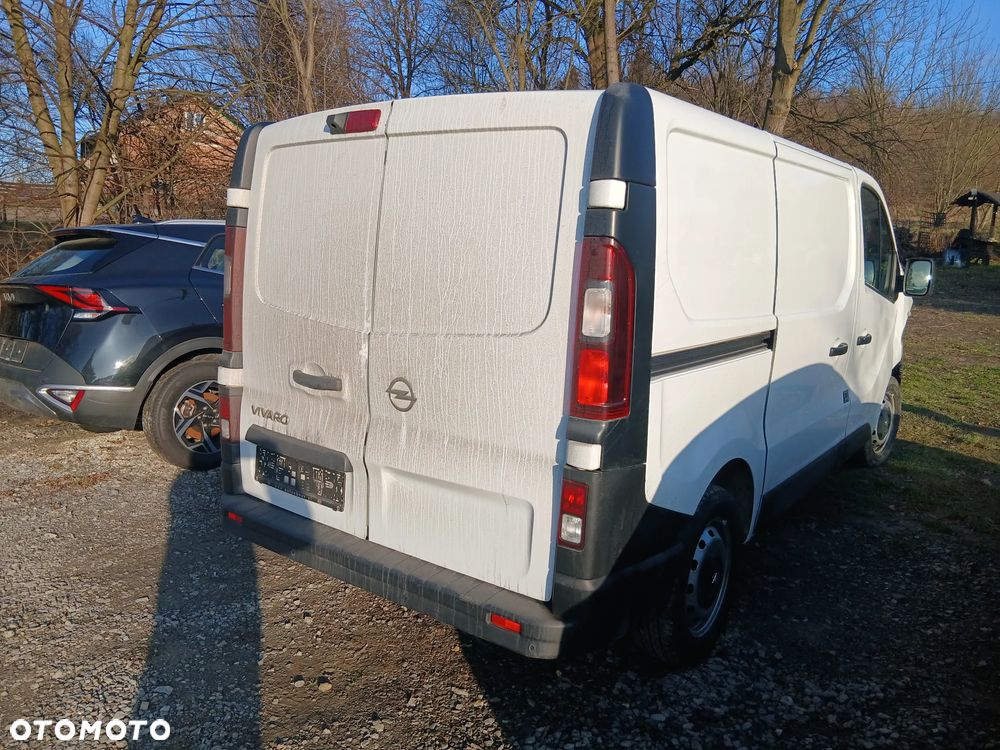 Opel VIVARO - 2