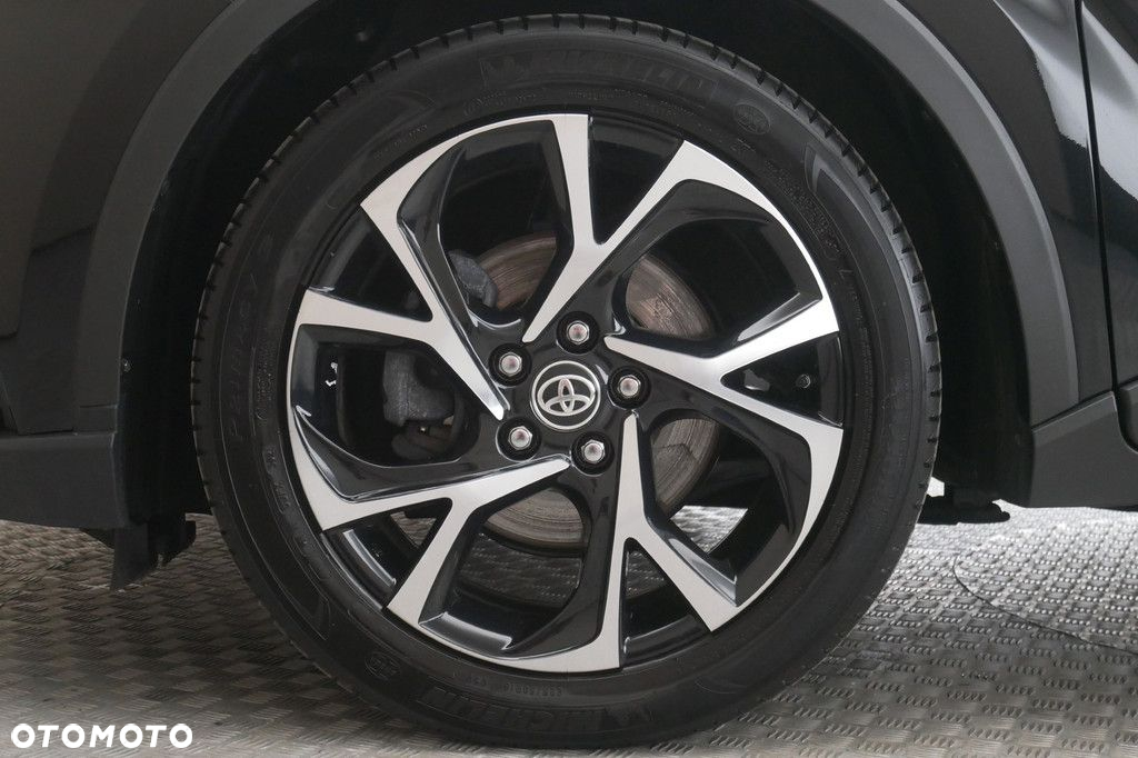 Toyota C-HR - 14