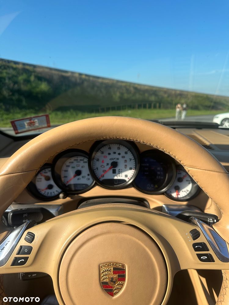 Porsche 911 - 9