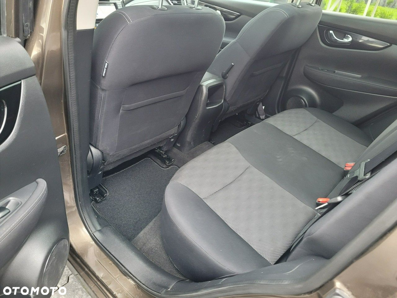 Nissan Qashqai - 14