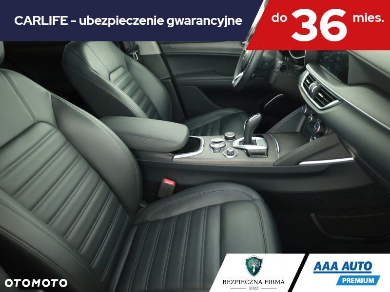 Alfa Romeo Stelvio - 9