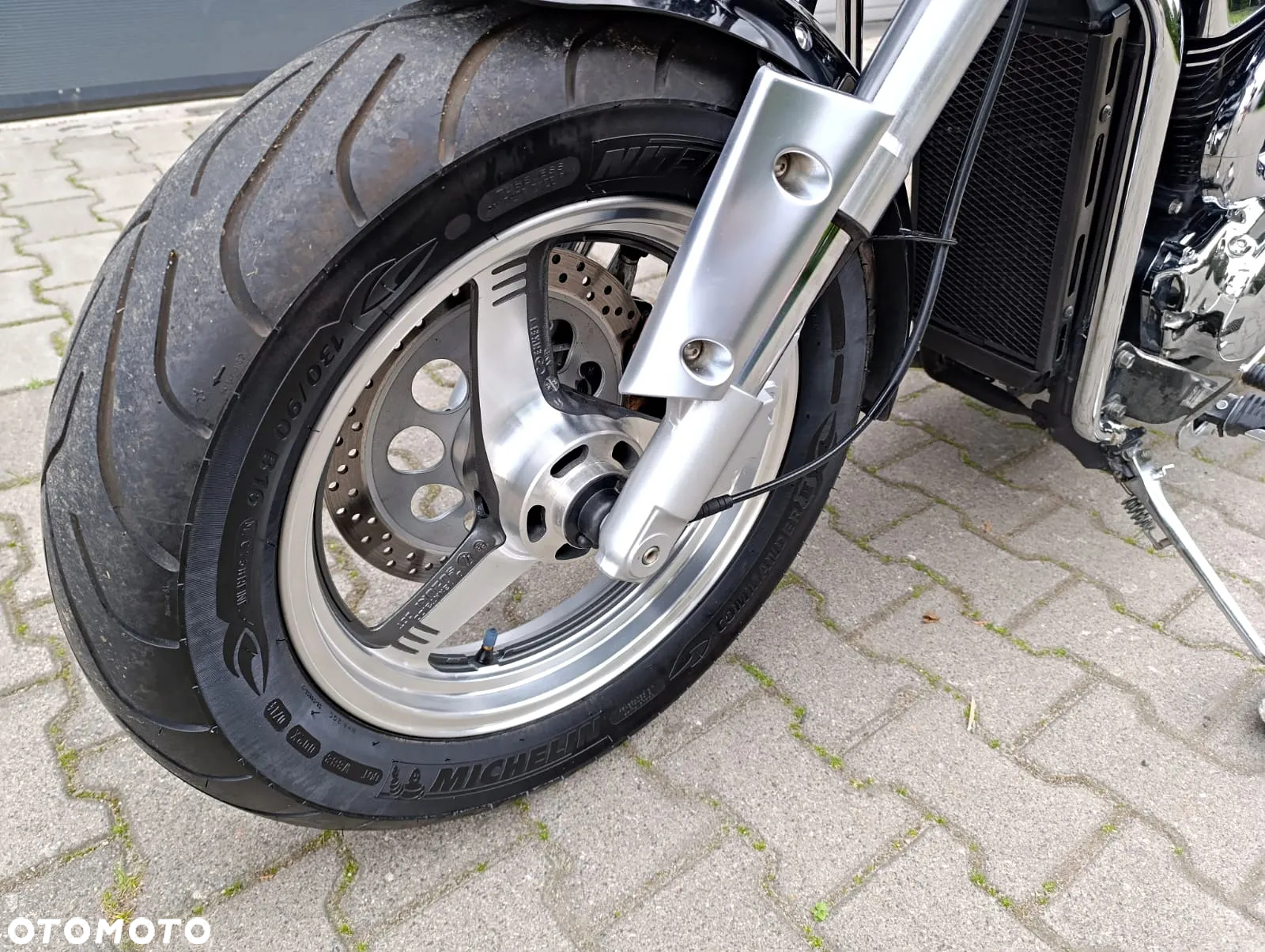 Suzuki Marauder - 10