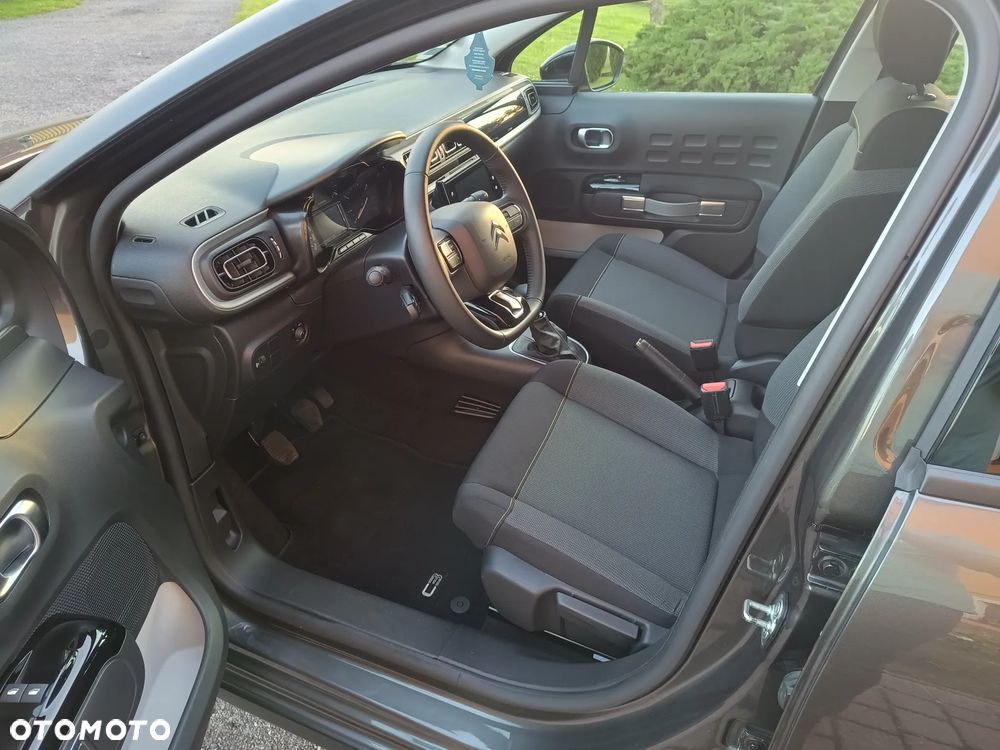 Citroën C3 1.2 PureTech Shine S&S - 12