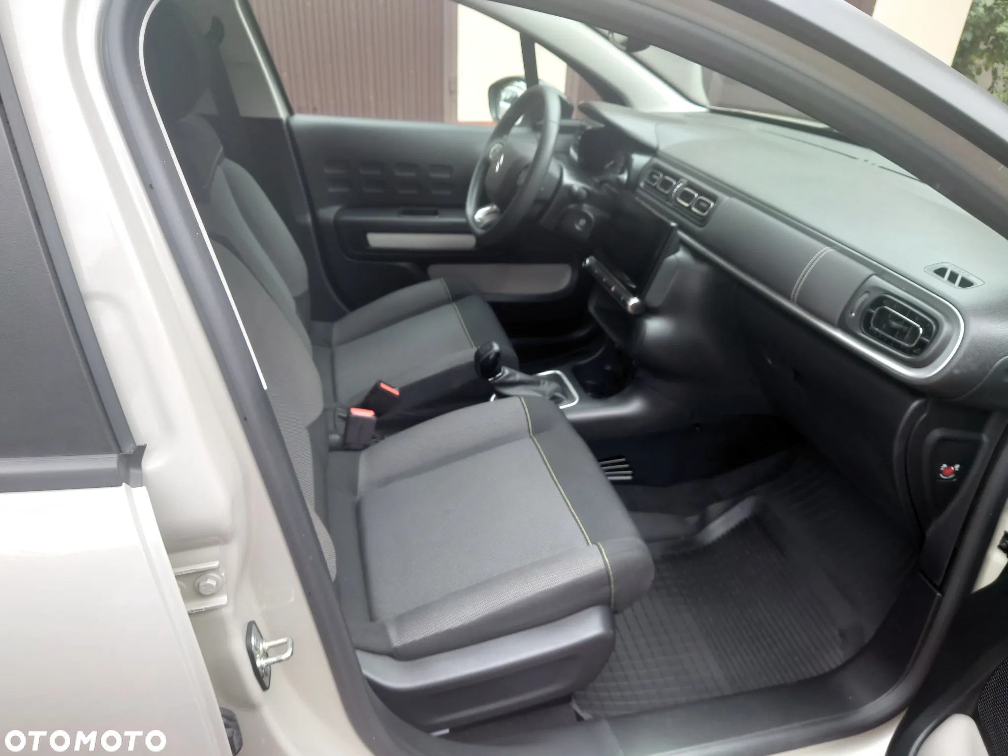 Citroën C3 1.2 PureTech Feel - 18